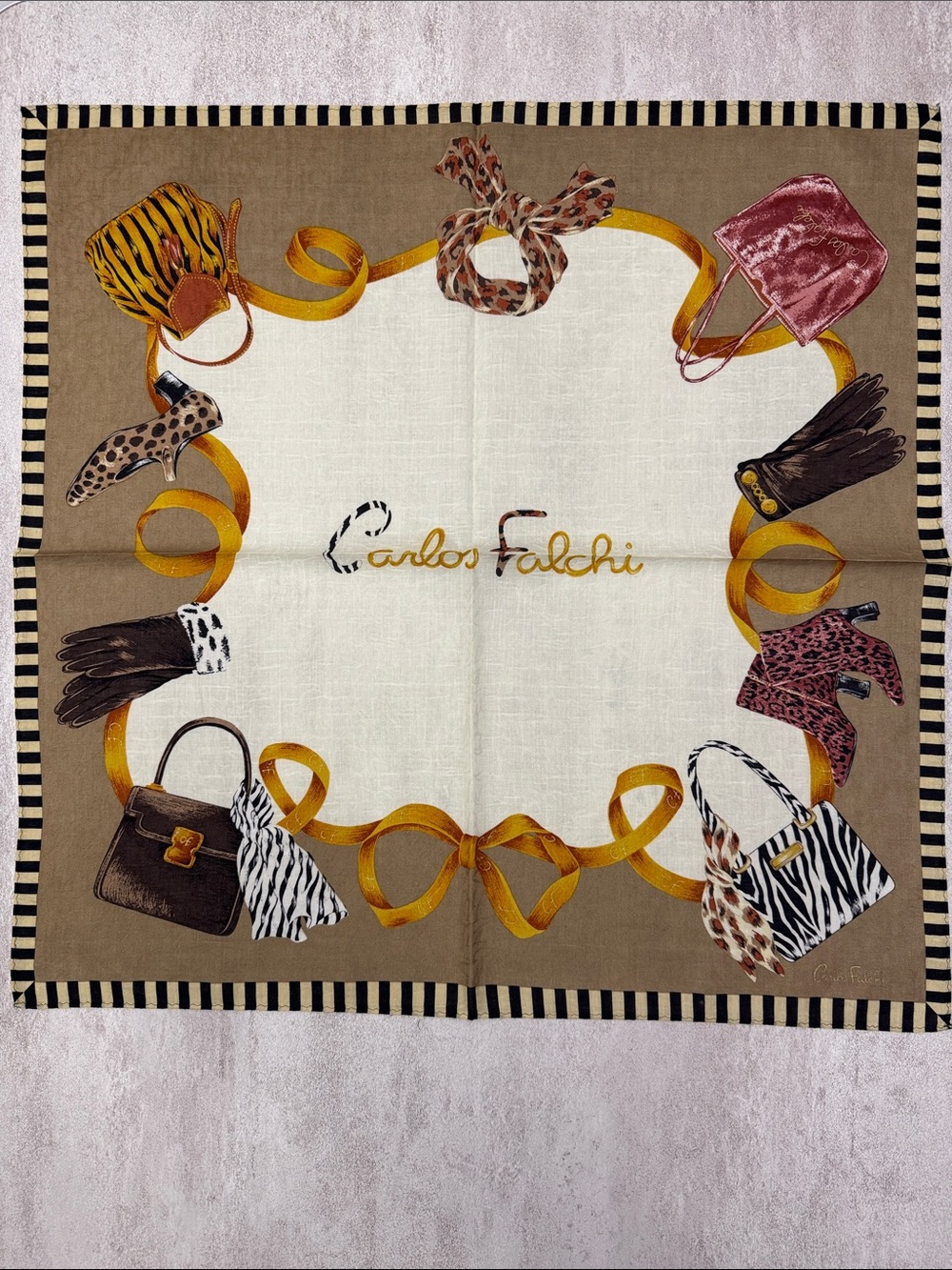 Scarf with handbag motifs